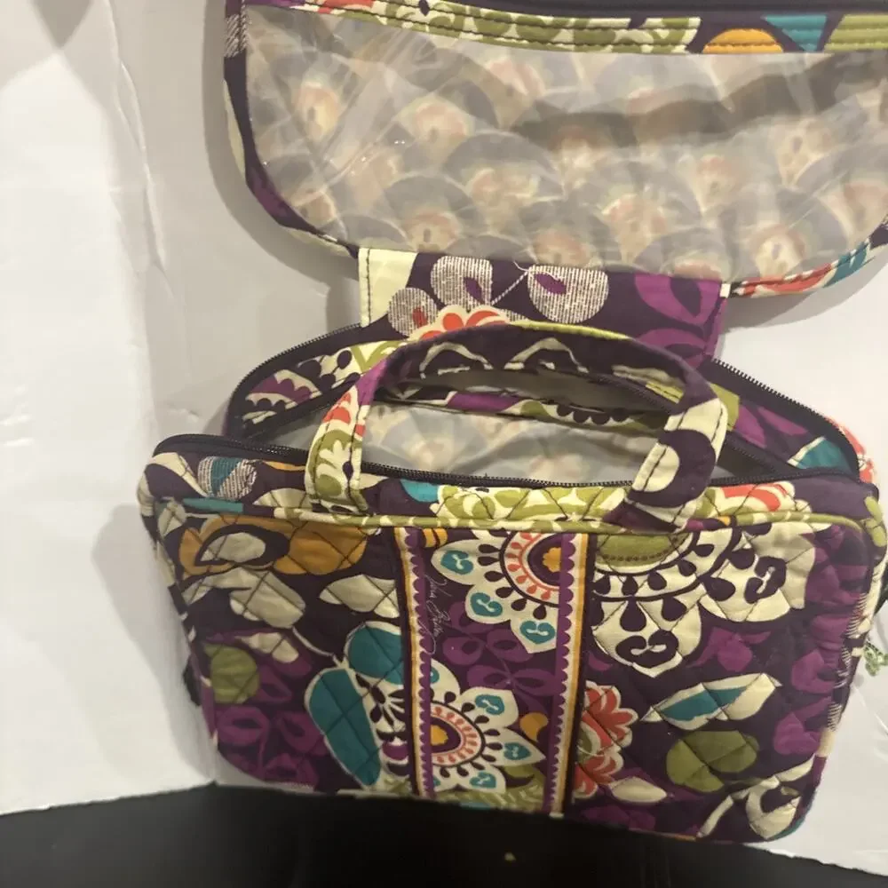 Vera Bradley Heather Retired Floral Cosmetic Travel Bag Purple Green 10x7.5”